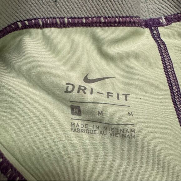 Nike Dri-Fit Spandex Size Medium - Picture 3 of 5